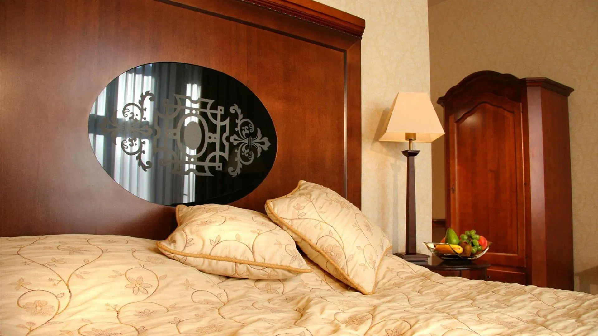 Ostoya Palace Hotel Cracóvia